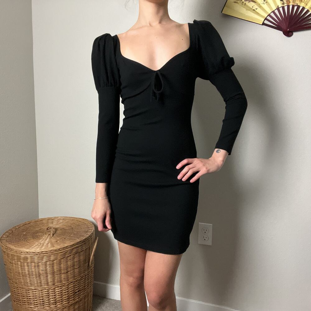 reformation helga black sweetheart bodycon puff long sleeve mini dress